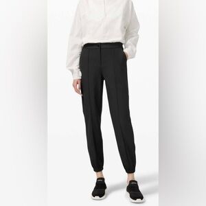 Lululemon Warpstreme High-Rise 7/8 Jogger, size 32, black